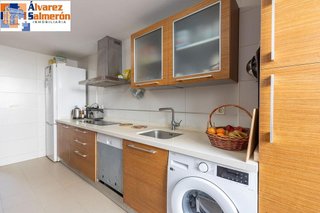 Casa adosada en venta en Casco Histórico en Churriana de la Vega