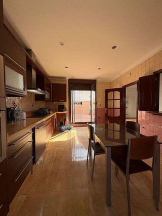 Chalet en venta en Carmona