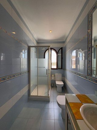 Chalet en venta en Carmona
