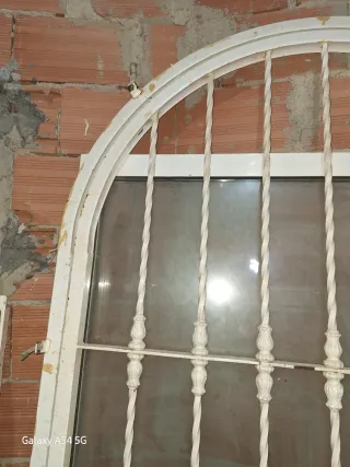 Reja de seguridad tipo arco 124x238cm