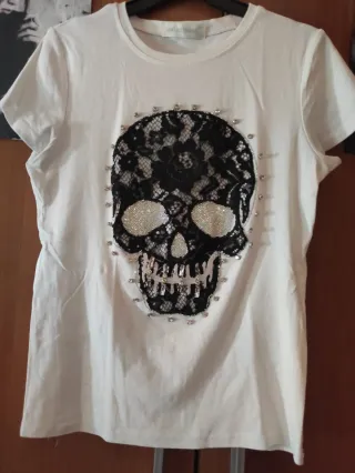 Camiseta Blanca Calavera Encaje y Brillantes