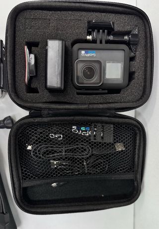 Cámara GoPro Hero 6 + Accesorios