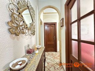 Piso en venta en Carmona
