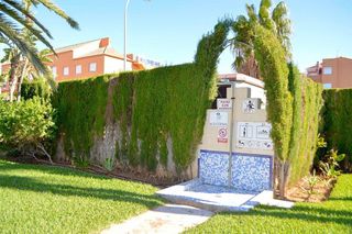 Piso en venta en Les Marines/Las Marinas en Dénia