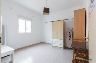 Piso en venta en Los Ángeles - Cruz de Caravaca en Almería