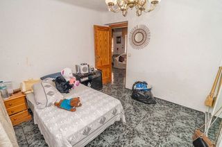 Piso en venta en Linares