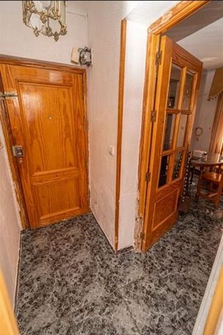 Piso en venta en Linares