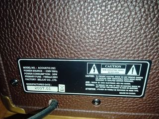 Amplificador Alvian ACOUSTIC 25C Marrón
