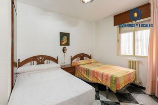 Piso en venta en Almanjáyar en Granada