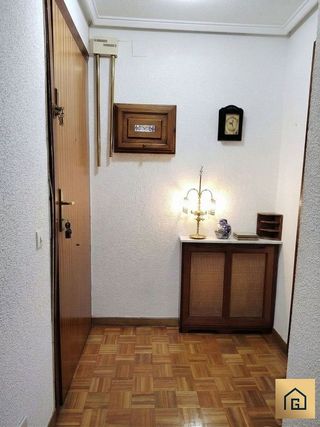 Piso en venta en Pacífico en Madrid
