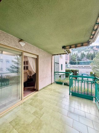 Piso en venta en Hospital en Jaén