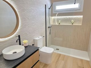Piso en venta en San Francisco Javier en Granada