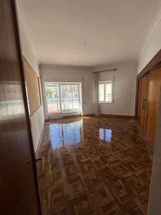 Piso en venta en Hospital en Jaén