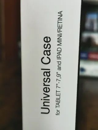 Funda Universal Real Madrid Tablet 7-7.9