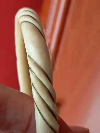 Brazalete antiguo ( hueso) y oro,
