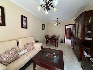 Casa adosada en venta en Núcleo Urbano en Chiclana de la Frontera