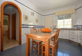 Chalet en venta en Valencina de la Concepción