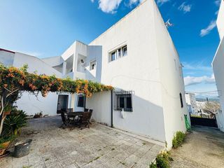 Chalet en venta en La Granja-La Colina-Los Pastores en Algeciras