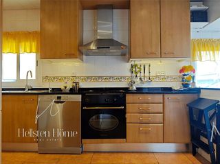 Chalet en venta en Pallejà