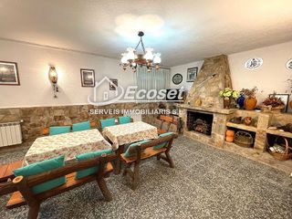 Chalet en venta en Vallirana
