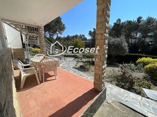 Chalet en venta en Vallirana