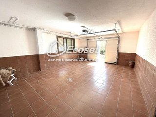Chalet en venta en Vallirana