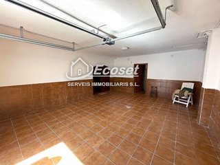 Chalet en venta en Vallirana