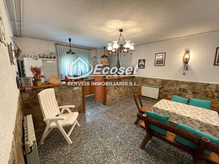 Chalet en venta en Vallirana