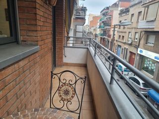 Piso en venta en Artigas - Llefià en Badalona