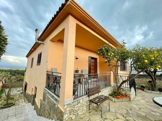 Chalet en venta en Palafolls