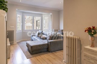 Piso en venta en Santa Clara-Caputxins-Hospital en Vic