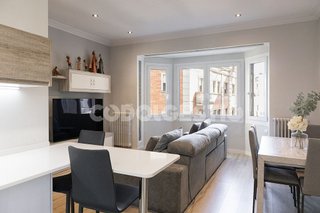 Piso en venta en Santa Clara-Caputxins-Hospital en Vic