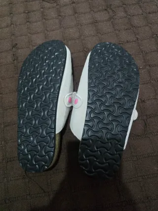 Zuecos Kirazy T39 Hello Kitty