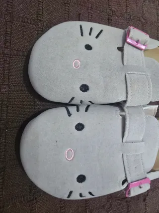 Zuecos Kirazy T39 Hello Kitty