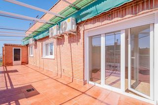 Ático en venta en Pajaritos - Plaza de Toros en Granada