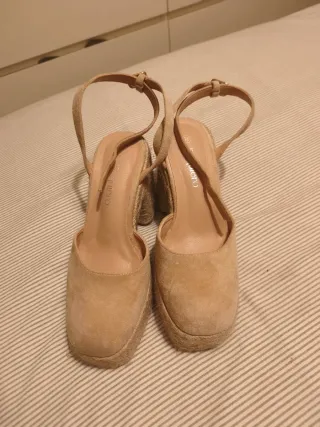 Sandalias cuña esparto beige