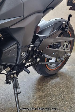 Estriberas retrasadas KAWASAKI Z800 / E 2013 2016
