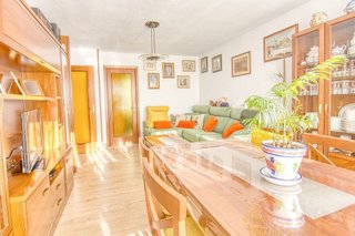 Piso en venta en General Dávila en Santander