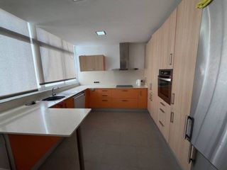 Ático en venta en Puerto - Plaza de Toros en Estepona