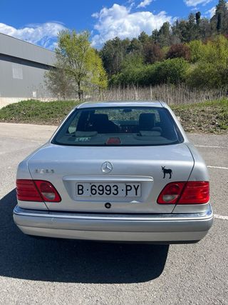 Mercedes-Benz Clase  E230 Unico propietario