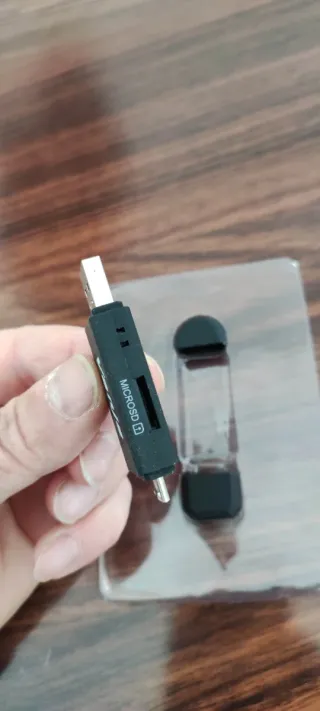 Lettore di Schede SD Adattatore USB per Micro SD