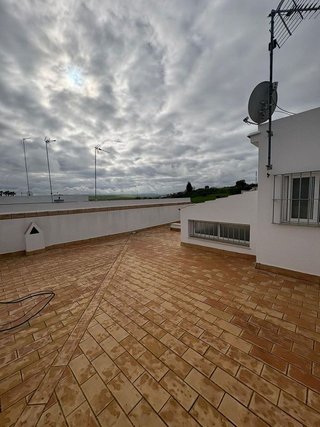 Casa adosada en venta en Villamartín