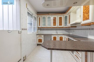 Casa adosada en venta en Maracena