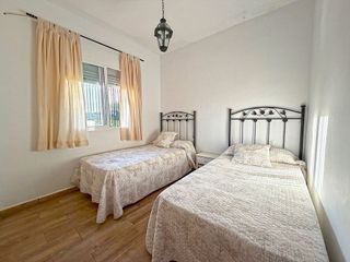 Chalet en venta en Espartinas