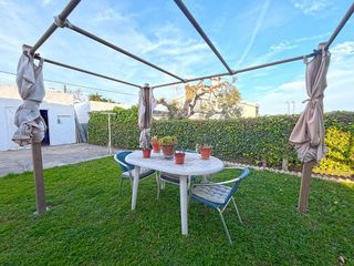 Chalet en venta en Espartinas
