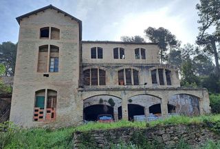 Chalet en venta en Gelida