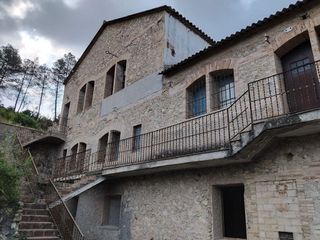 Chalet en venta en Gelida