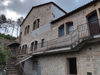 Chalet en venta en Gelida