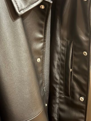 Chaqueta Zara Cuero Negra