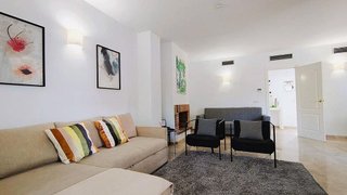 Piso en venta en Los Naranjos - Las Brisas en Marbella